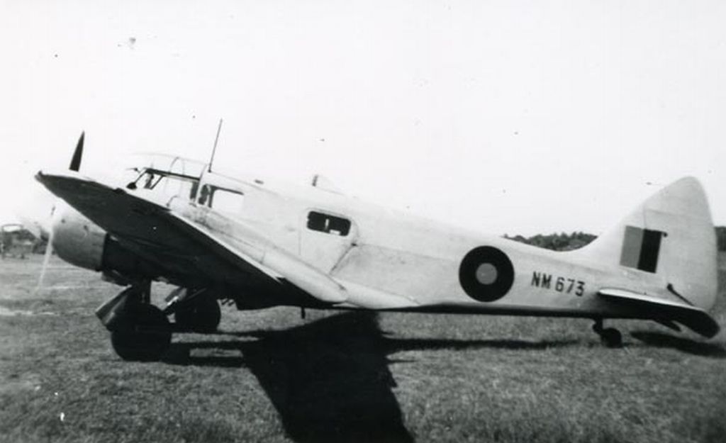 AIRSPEEDOxfordINM673Cannanore1945